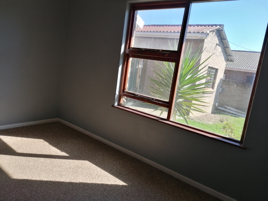 3 Bedroom Property for Sale in Heiderand Western Cape
